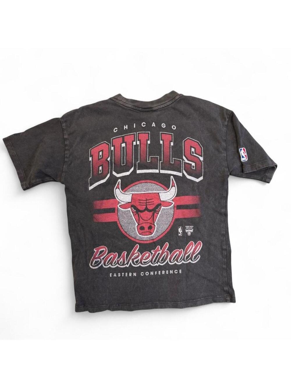 NBA Chicago Bulls black t-shirt with red/white logo and text, size M kids size